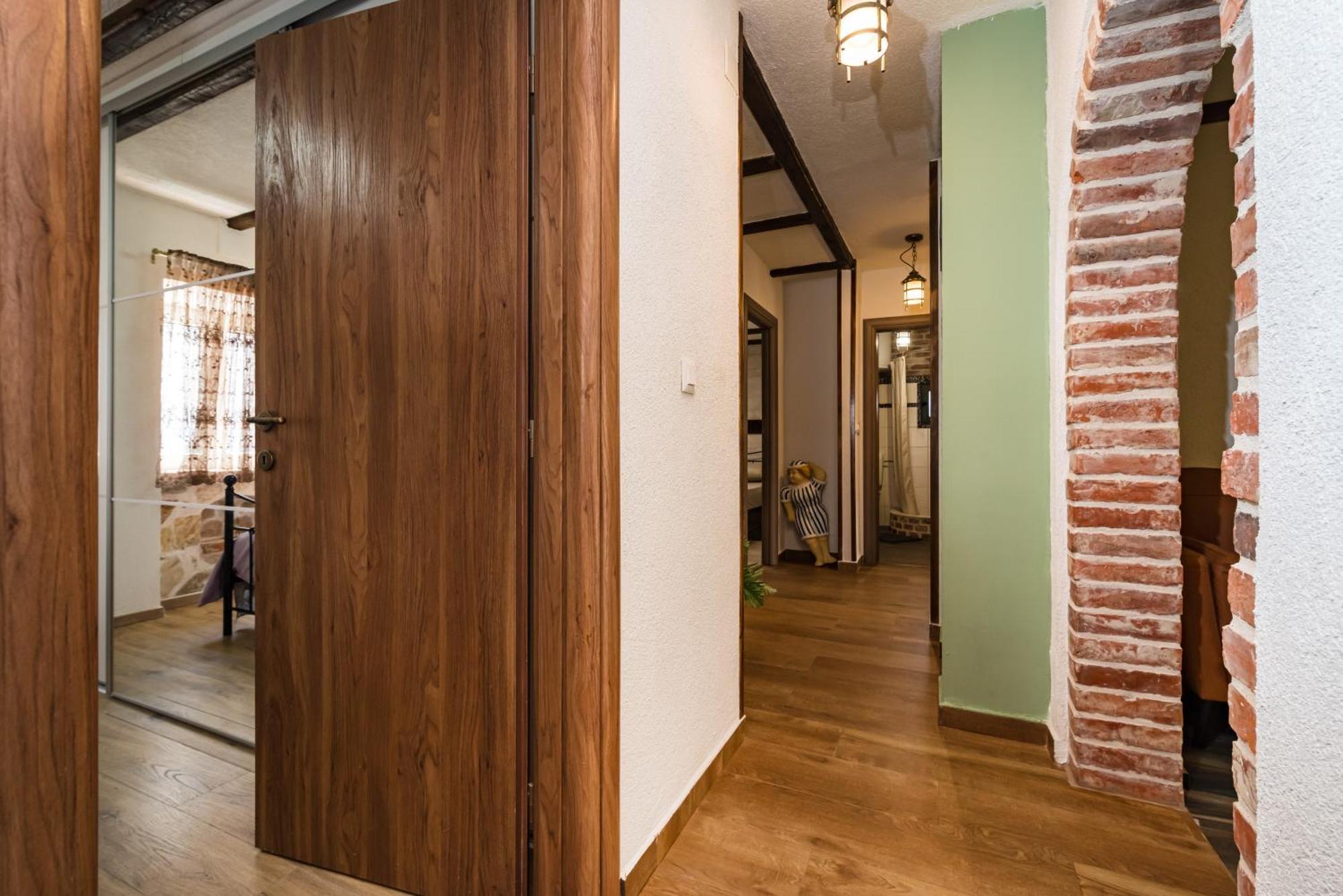 Villa Stone House Ražanac Esterno foto
